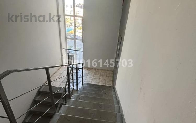 2-бөлмелі пәтер · 40 м² · 6/6 қабат, жургенова 28, бағасы: 25 млн ₸ в Астане, Сарайшык р-н — фото 2
