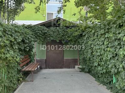 2-комнатная квартира · 43.9 м² · 4/5 этаж, проспект Абая 32 — рядом с Маржан тіс за 8.5 млн 〒 в 