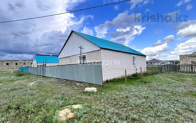Отдельный дом · 3 комнаты · 120 м² · 14 сот., Ж. Кереев 13 за 12 млн ₸ в  — фото 2