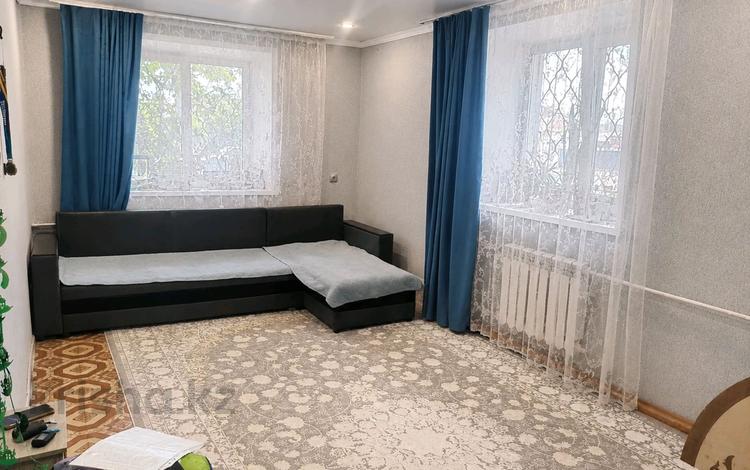 2-бөлмелі пәтер · 44 м² · 1/2 қабат, Мичурина 31 — мкр Шанхай, бағасы: 8.5 млн ₸ в Кокшетау — фото 2