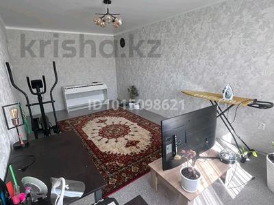 2-бөлмелі пәтер · 55 м² · 4/5 қабат, Стрелковая 13, бағасы: 18 млн ₸ в Актобе