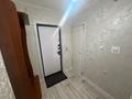 1-комнатная квартира · 39.9 м² · 1/10 этаж, Толстого — Ориентир: ТД «2 Этажа». Рядом расположены Butter Mall, SMOL, Дом одежды, «Алматинские цены», Inmart, ТД «Квазар». В шаговой доступности аптеки, кафе, автобусные и трамвайные остановки, удобная транспортная развязка. за 200 000 ₸ в Павлодаре — фото 3