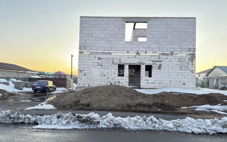 Жеке үй · 7 бөлме · 280 м² · 10 сот., Шәмші Қалдаяқов 55 — улица между имановой и жамбыл, бағасы: 28 млн ₸ в Астане — фото 7