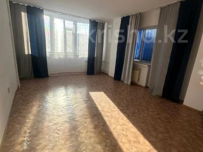 1-комнатная квартира · 59 м² · 9/10 этаж, пр. Алии Молдагуловой за 14.9 млн ₸ в Актобе