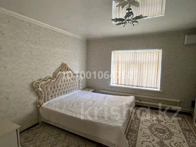Продажа домов и дачи в Туркестанской обл.: Часть дома · 6 комнат · 120 м² · 20 сот., Т.Бигельдинов 1/1 — Жолдың бойы за 70 млн 〒 Часть дома · 6 комнат · 120 м² · 20 сот., Т.Бигельдинов 1/1 — Жолдың бойы за 70 млн 〒 в Туркестане