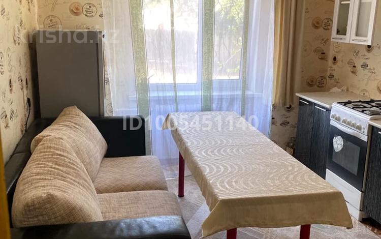 1-бөлмелі пәтер · 40 м² · 1/6 қабат, Шанхай ш/а., Чернышевского 107 — Рыскулова-Чернышевского, бағасы: 100 000 ₸ в Актобе, мкр Шанхай — фото 2