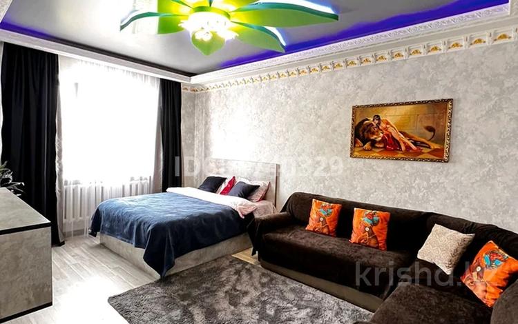 1-бөлмелі пәтер · 45 м² · 5/9 қабат, Толе би 190, бағасы: 18 000 ₸ в Алматы, Алмалинский р-н — фото 14