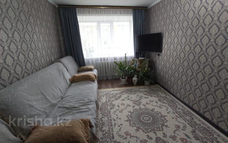 3-комнатная квартира, 58 м², 2/5 этаж, чокина 143 за 16.5 млн 〒 в Павлодаре — фото 2