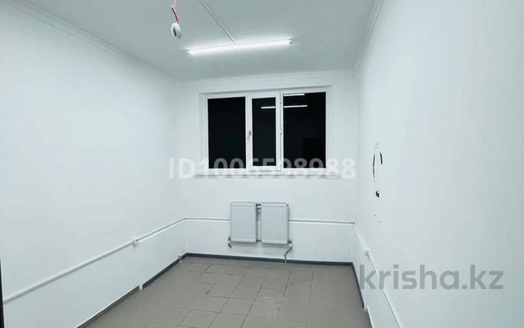 Свободное назначение, кабинеты и рабочие места, студии · 15 м² за 100 000 ₸ в Астане, Алматы р-н — фото 9