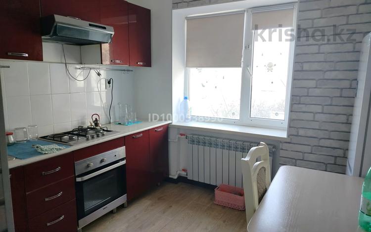 2-комнатная квартира · 49 м² · 5/5 этаж, Смагулова за 180 000 ₸ в Атырау, мкр Жилгородок — фото 2