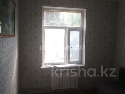1-бөлмелі пәтер · 34 м² · 1 қабат, Толеби 334 — Камал, бағасы: 6 млн ₸ в Ленгере