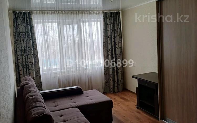 2-бөлмелі пәтер · 42.4 м² · 2/2 қабат, Поповича 38 — Возле 2 школы, бағасы: 13 млн ₸ в  — фото 2