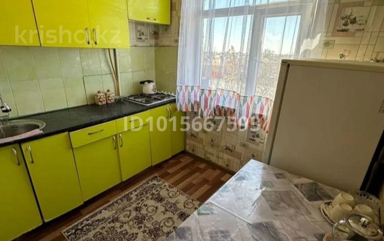 1-бөлмелі пәтер · 45 м² · 4/5 қабат, самал мкр — самал мкр 1, бағасы: 10 млн ₸ в Туркестане — фото 2