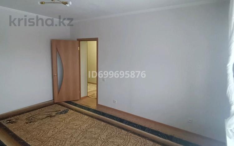 2-комнатная квартира · 66 м² · 9/9 этаж, Айыртауская — Магазин строймарт и ДБ Северный за 9 000 〒 в Петропавловске — фото 2