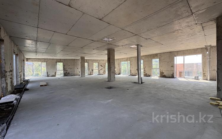 5-комнатная квартира · 305 м² · 3/3 этаж, Аль- Фараби 116/31-56 за 366 млн ₸ в Алматы, Медеуский р-н — фото 2