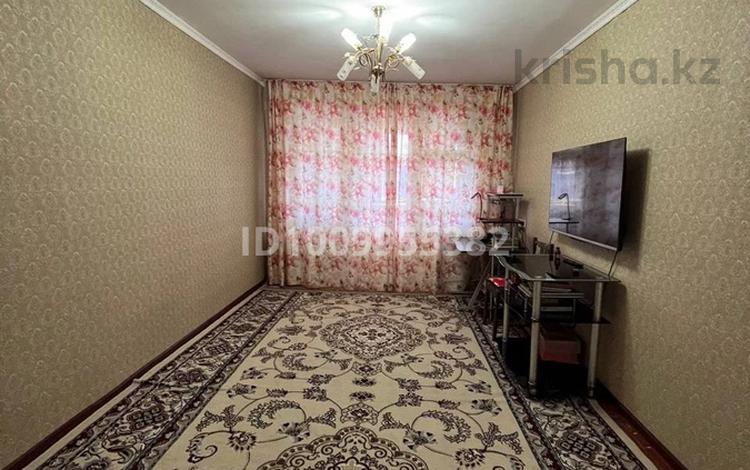 3-комнатная квартира · 60 м² · 5/5 этаж, 16-й микрорайон, 16-й микрорайон 11 за 21 млн ₸ в Шымкенте, Аль-Фарабийский р-н — фото 2