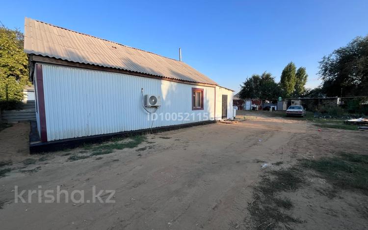 Дача · 3 комнаты · 85 м² · 10 сот., Старый город, Придорожный за 11 млн 〒 в Актобе — фото 2