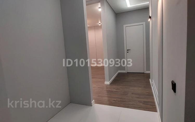 2-бөлмелі пәтер · 60 м² · 2/9 қабат, Шұғыла ш/а. 340/35 - 340/35 к17, бағасы: ~ 40 млн ₸ в Алматы, Наурызбайский р-н — фото 2