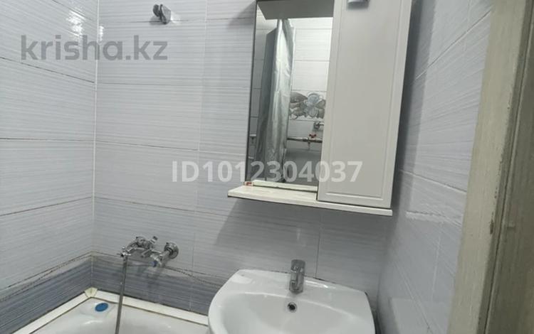 2-комнатная квартира · 60 м² · 4/4 этаж, 6-й мкр 23 — оринтер за 13 млн ₸ в Актау — фото 2