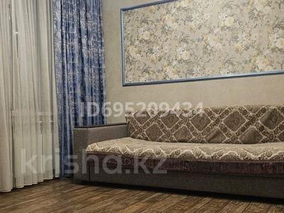 2-комнатная квартира · 49 м² · 1/3 этаж, Льва Толстого 6 — Напротив т/д Март за 15 000 〒 в Алматы, Турксибский р-н