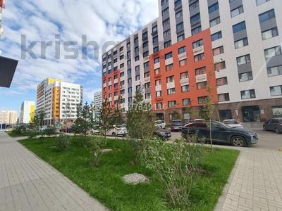 1-комнатная квартира, 38 м², 9/9 этаж, Туран 55/13 — Орынбор за 23 млн 〒 в Астане, Нура р-н