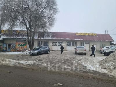 Дүкендер мен бутиктер, жқб, автосервистер мен көлік жуу, қоғамдық тамақтану орны • 400 м², бағасы: 65 млн 〒 в Кемертогане