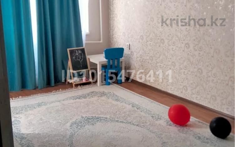 3-комнатная квартира · 69 м² · 2/5 этаж, мкр 5 79 — Есет батыра - Абая за 15 млн ₸ в Актобе — фото 2