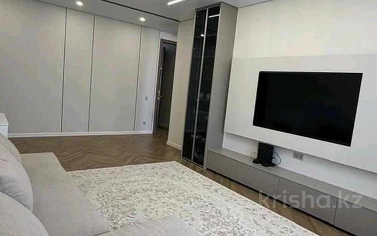 3-комнатная квартира · 90.2 м² · 9/12 этаж, Е 900 10 за 98 млн ₸ в Астане, Нура р-н — фото 16