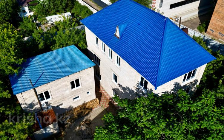 Отдельный дом · 6 комнат · 268 м² · 10 сот., Тынышпаева 126/1 за 55 млн 〒 в Усть-Каменогорске — фото 4