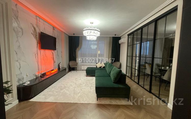 5-комнатная квартира · 162 м² · 6/9 этаж, Аль-Фараби 35 — Пересечение Ф. Онгарсыновой за 200 млн ₸ в Астане, Есильский р-н — фото 3