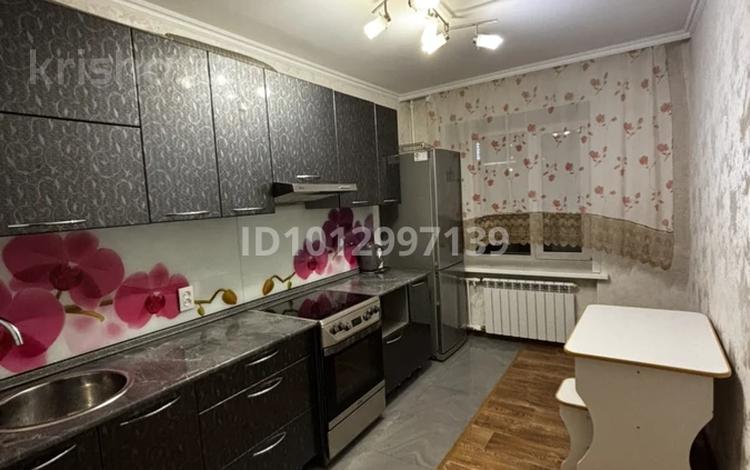 2-комнатная квартира · 55.3 м² · 2/9 этаж, мкр Юго-Восток, Сатыбалдина 29 — Красные крыши за 23 млн ₸ в Караганде, Казыбек би р-н — фото 11