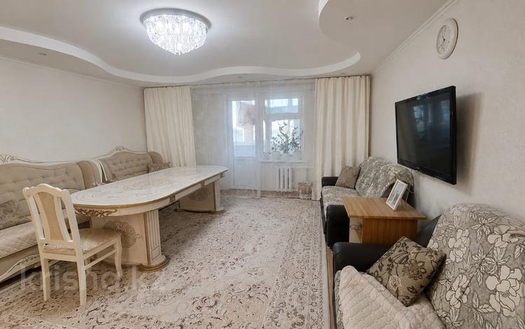 3-бөлмелі пәтер · 87.8 м² · 9/10 қабат, казыбек би 7/4, бағасы: 40 млн ₸ в Усть-Каменогорске — фото 2