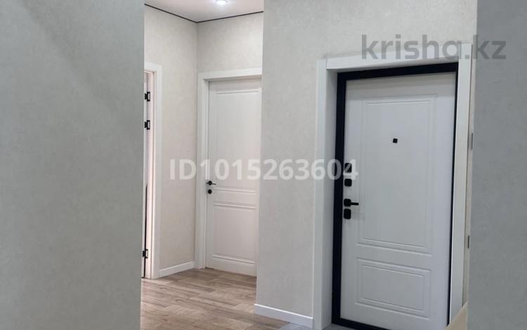 3-комнатная квартира · 80 м² · 4/5 этаж, мкр Юго-Восток, Гапеева 1/9 — Автоцентр бахус, квартира комфорт класса за 47 млн ₸ в Караганде, Казыбек би р-н — фото 2