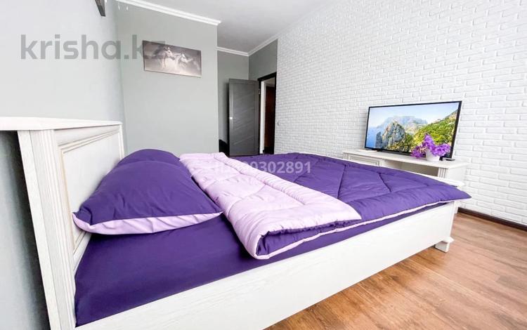 1-комнатная квартира · 45 м² · 4/9 этаж, Сатпаева 93 за 15 000 ₸ в Алматы, Алмалинский р-н — фото 3