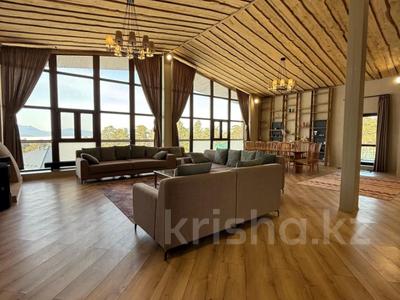 Отдельный дом · 7 комнат · 434.6 м² · 10 сот., Заречный за 375 млн ₸ в Щучинске