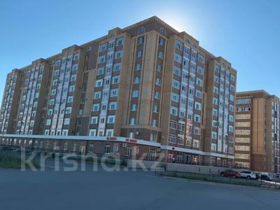 3-бөлмелі пәтер · 100 м² · 3/9 қабат, Алтын орда ш/а., Алия Молдагулова, бағасы: 40 млн ₸ в Актобе, мкр. Алтын орда