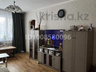 3-комнатная квартира · 60 м² · 1/5 этаж, мкр Новый Город, Алиханова 40 за ~ 18.9 млн ₸ в Караганде, Казыбек би р-н