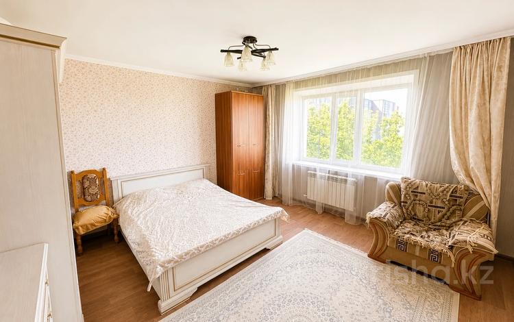 3-комнатная квартира · 72 м² · 5/5 этаж, мкр Юго-Восток, мкр Степной 1 3/19 за 26 млн ₸ в Караганде, Казыбек би р-н — фото 2