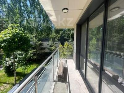 8-бөлмелі пәтер · 274 м² · 1/3 қабат, Жамакаева — ИПОТЕКУ ПРОХОДИТ, бағасы: 255 млн ₸ в Алматы, Медеуский р-н