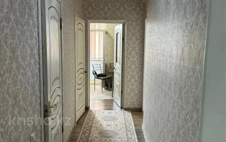 2-бөлмелі пәтер · 70 м² · 4 қабат, мкр Нурсат 223, бағасы: 32 млн ₸ в Шымкенте, Каратауский р-н — фото 2
