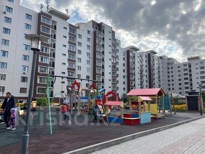 2-комнатная квартира · 57 м² · 2/12 этаж, Алматы 19/2 — Пр.Мангилик ел и ул.Туркестан за 45 млн ₸ в Астане, Есильский р-н