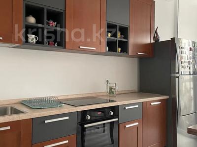 2-бөлмелі пәтер · 60 м² · 8/12 қабат, Кармысова 84 — Курмангазы, бағасы: 450 000 ₸ в Алматы, Медеуский р-н