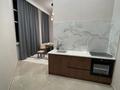 3-комнатная квартира · 81 м² · 16/16 этаж, 16-й мкр , ​16-й микрорайон 64 за 220 000 ₸ в Актау — фото 4