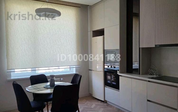2-комнатная квартира · 40 м² · 13/16 этаж, Каныша Сатпаева за 400 000 ₸ в Алматы, Бостандыкский р-н — фото 3