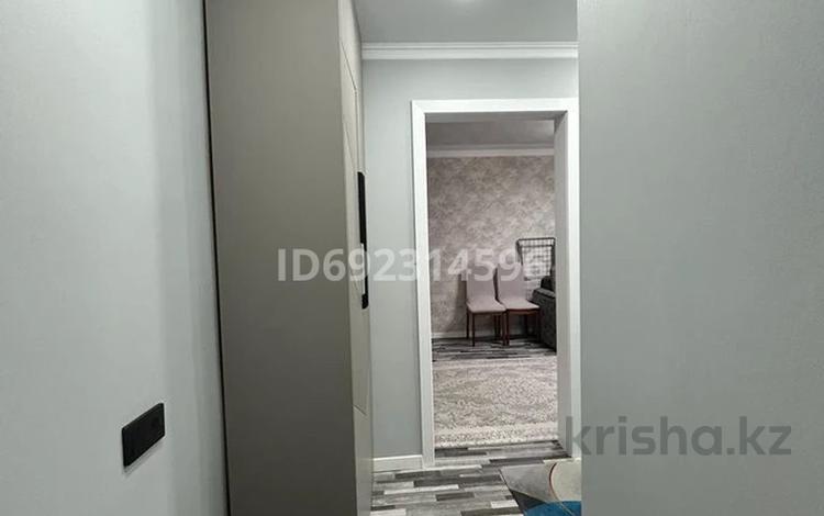 2-комнатная квартира, 47.7 м², 4/5 этаж, Мусы Джалиля за 17.8 млн 〒 в Жезказгане — фото 2