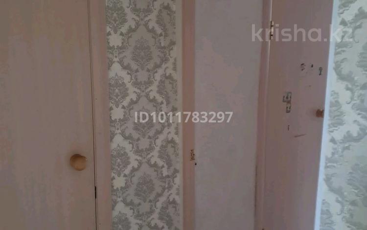 3-комнатная квартира · 54 м² · 3/5 этаж, Әлия Молдағұлова — Анвар Ақжайық relax тумар за 17 млн ₸ в Уральске, мкр Школьник — фото 2