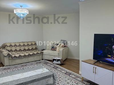 Продажа квартир в Кызылординской обл.: 4-комнатная квартира · 90 м² · 2/5 этаж, Мкр шуғыла 45 за 28 млн 〒 4-комнатная квартира · 90 м² · 2/5 этаж, Мкр шуғыла 45 за 28 млн 〒 в