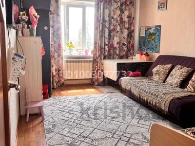 Продажа квартир в Алматы: 2-комнатная квартира · 50.7 м² · 9/9 этаж, мкр Аксай-3Б за 45 млн 〒 2-комнатная квартира · 50.7 м² · 9/9 этаж, мкр Аксай-3Б за 45 млн 〒 в Алматы, Ауэзовский р-н