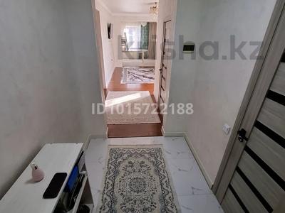 Жеке үй · 9 бөлме · 240 м² · 8 жүзд., Алпамыс батыр 7, бағасы: 98 млн ₸ в 