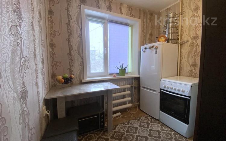 1-комнатная квартира · 31.1 м² · 3/5 этаж, ул. Абая за 6.8 млн ₸ в Темиртау — фото 4